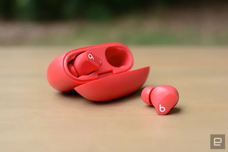 Beats Studio Buds cũng có tính năng chống ồn chủ động