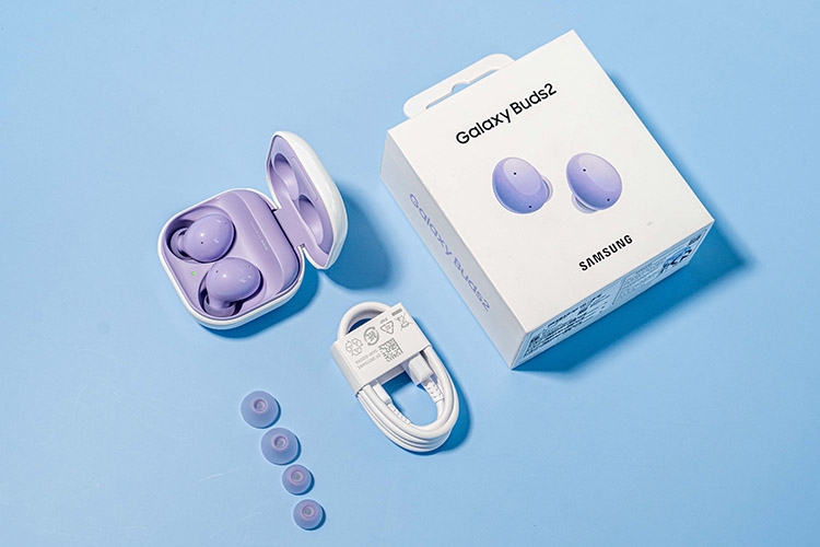 Mở hộp Samsung Galaxy Buds2 tại Việt Nam 4
