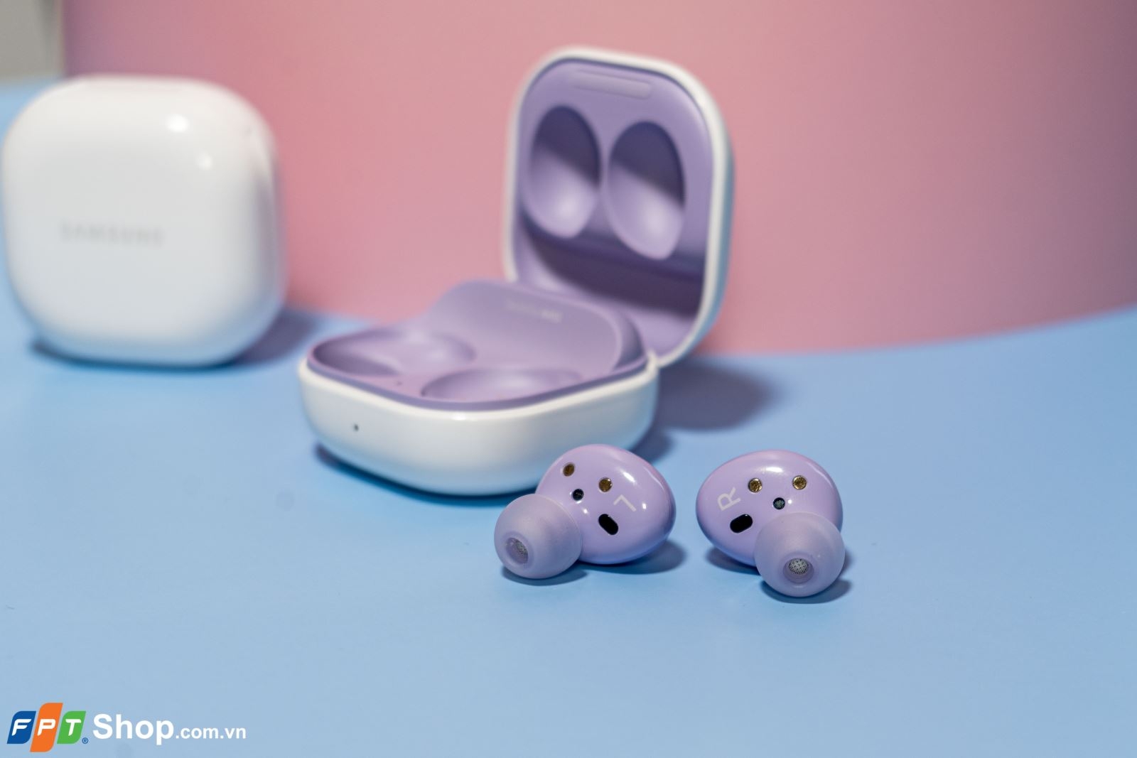 Mở hộp Samsung Galaxy Buds2 tại Việt Nam 10