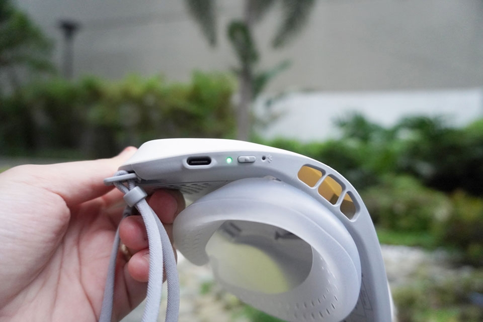 Mặt trong của LG PuriCare 2