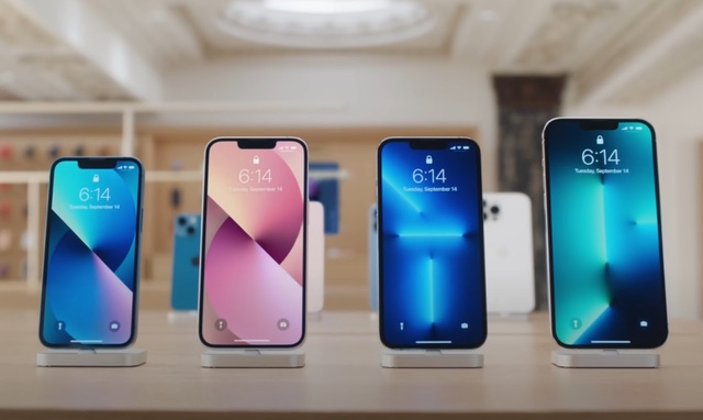 iPhone 13
