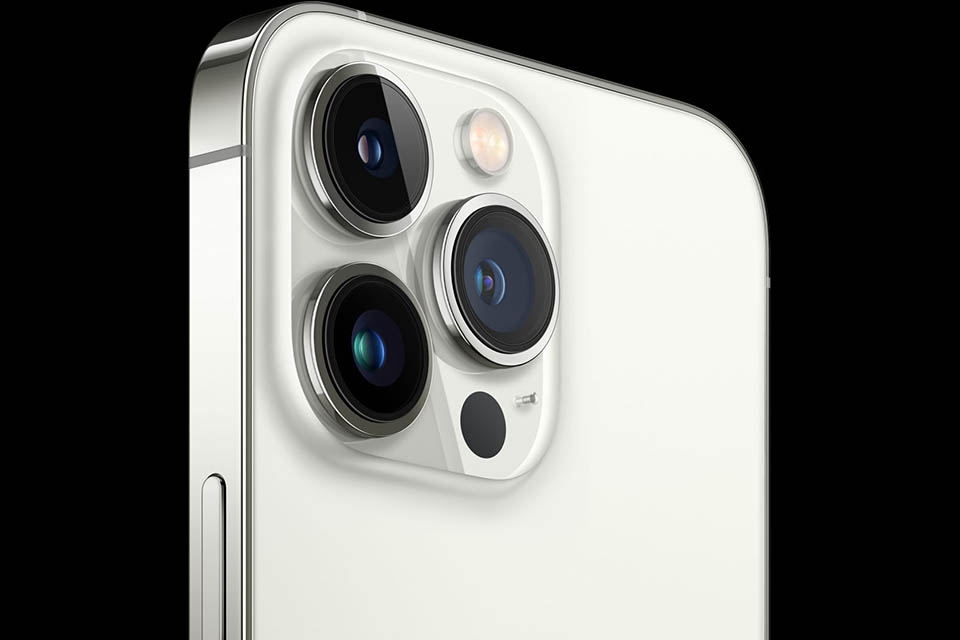 So sánh iPhone 13 Pro và iPhone 13 Pro Max (ảnh 3)