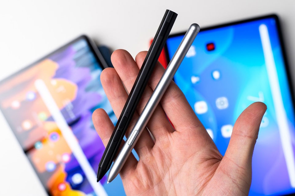 Lenovo Tab P11 Pro và Samsung Galaxy Tab S7 cùng hỗ trợ bút kỹ thuật số