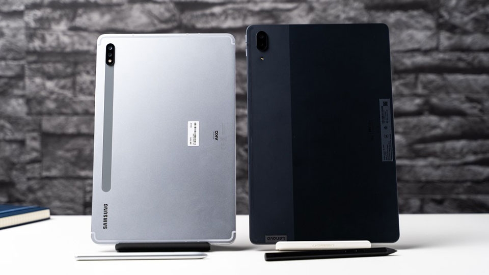 Cả hai máy tính bảng đều rất cao cấp