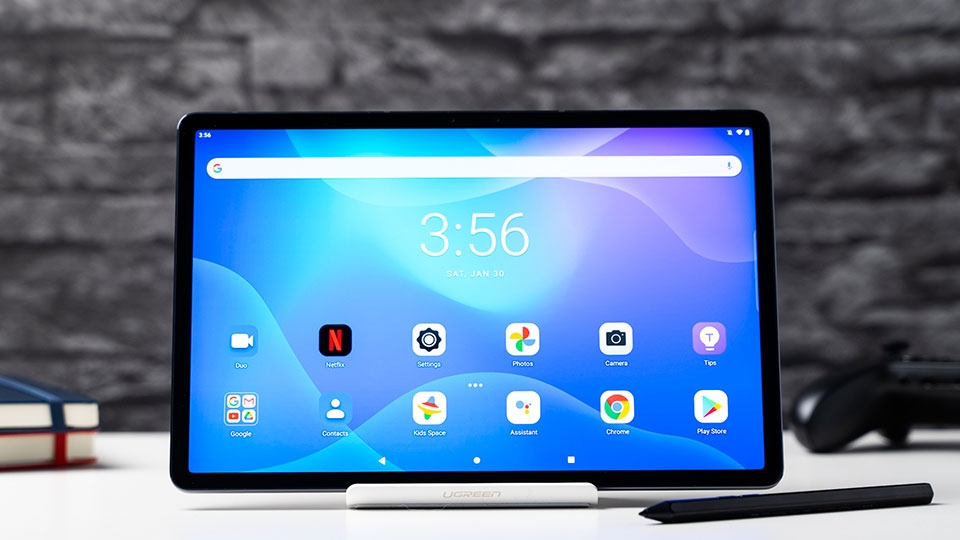 Tab P11 Pro sử dụng giao diện sạch sẽ, đủ tính năng