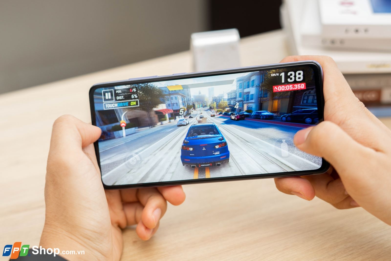 Samsung Galaxy A52s 5G: Tận hưởng smartphone cao cấp với giá bán “hời”