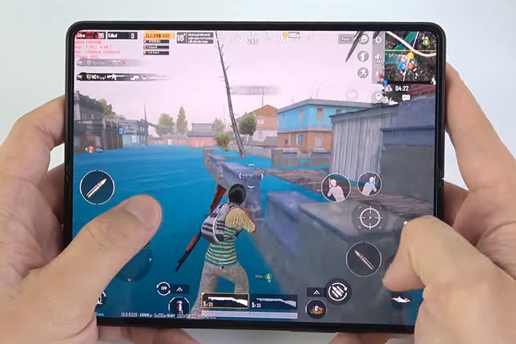 4 lợi thế vượt trội của Samsung Galaxy Z Fold3 5G trong trải nghiệm gaming 1