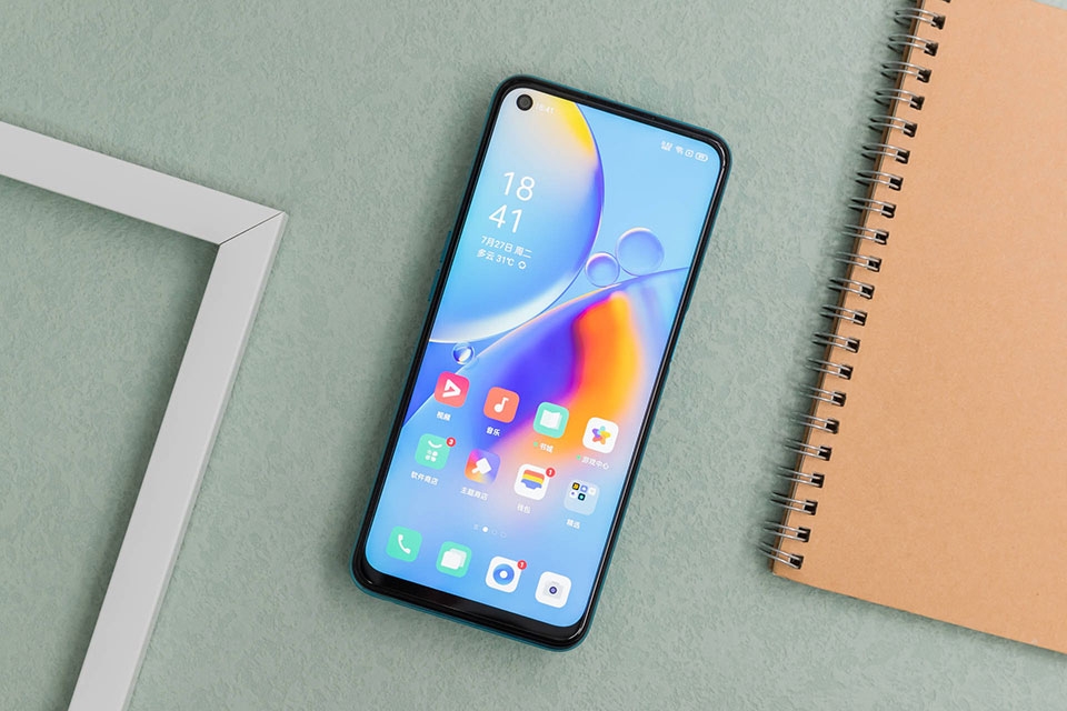 OPPO A93s có màn hình đục lỗ OPPO A93s có màn hình đục lỗ