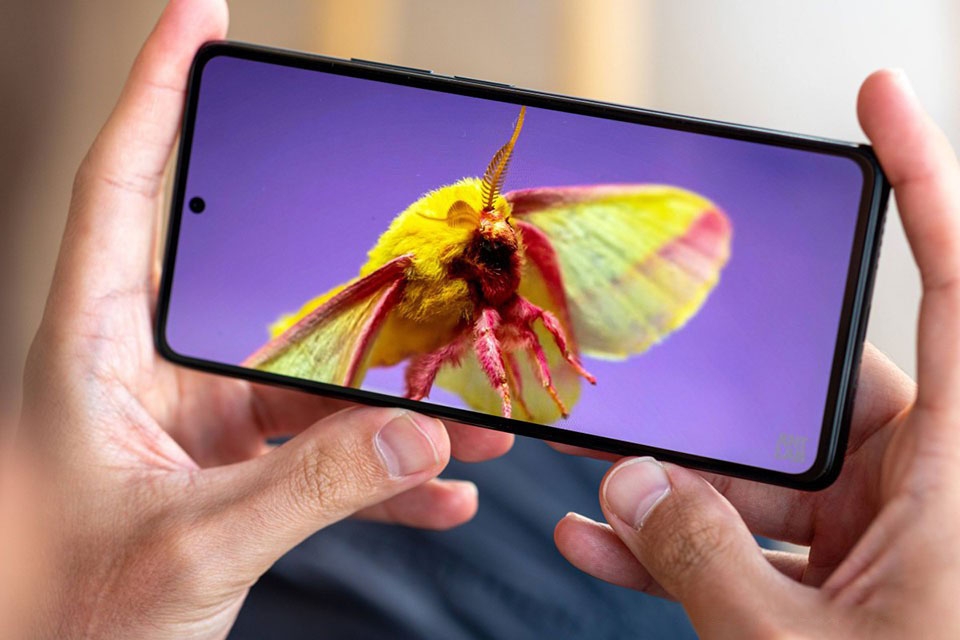 So sánh Xiaomi 11T và Xiaomi 11T Pro (ảnh 6) So sánh Xiaomi 11T và Xiaomi 11T Pro (ảnh 6)