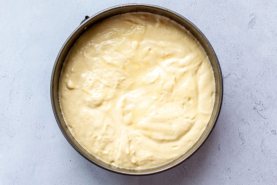 cách làm bánh bông lan bằng nồi chiên không dầu (bước 5)