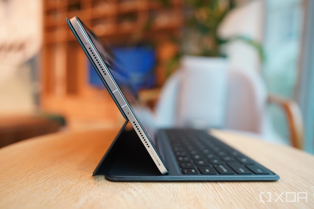 Trên tay Xiaomi Pad 5: Thiết kế hiện đại, Snapdragon 860, màn 120Hz, giá chỉ 8..99 triệu