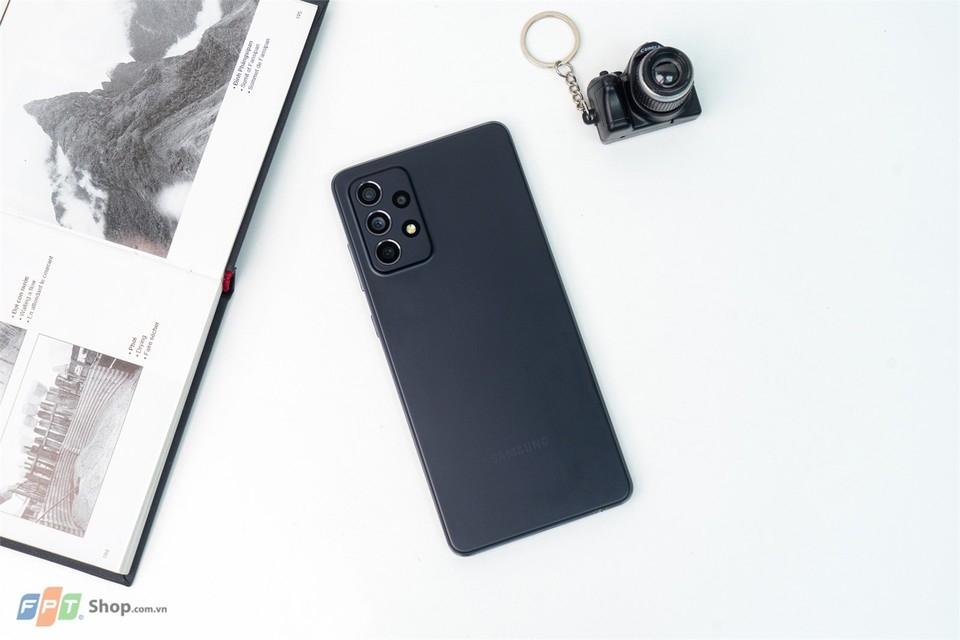 Sức hấp dẫn của loạt điện thoại Samsung Galaxy A đang giảm giá sốc tại FPT Shop 1