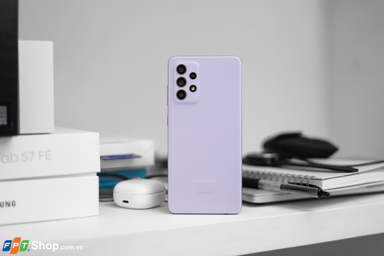 Samsung Galaxy A52s 5G: Smartphone sáng giá cho “tấm chiếu mới” tập làm Content Creator