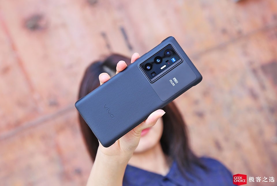 So sánh iPhone 13 Pro Max và Vivo X70 Pro+ (ảnh 5)