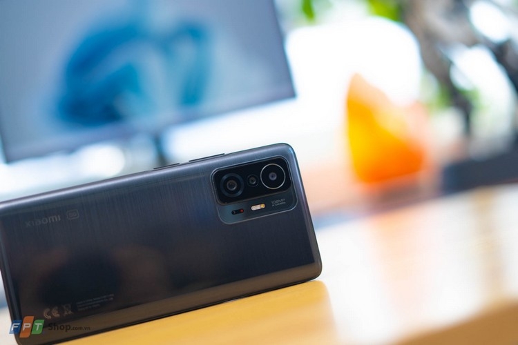 Thiết kế Xiaomi 11T Pro