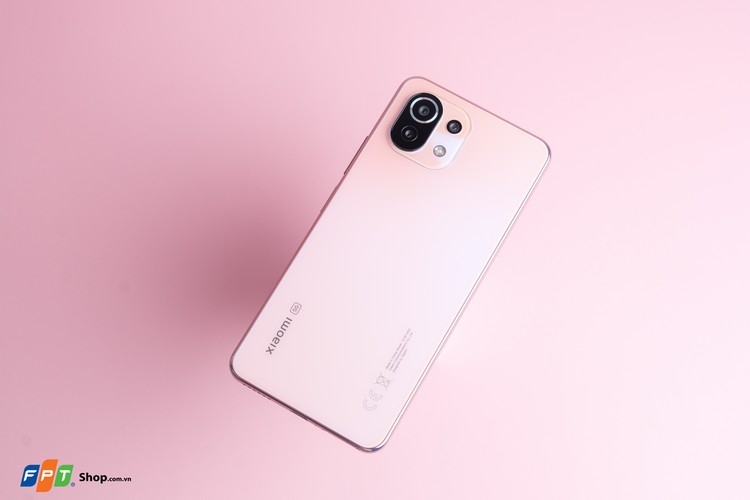 Thiết kế Xiaomi 11 Lite 5G NE