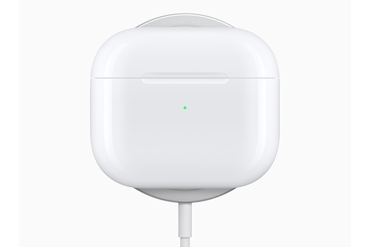 AirPods 3 ra mắt: Thiết kế hài hòa, pin tốt hơn, cải tiến chất âm và hỗ trợ Adaptive EQ 10