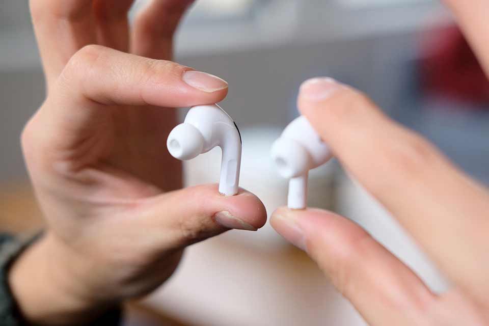 So sánh AirPods 3 và AirPods Pro (ảnh 4)