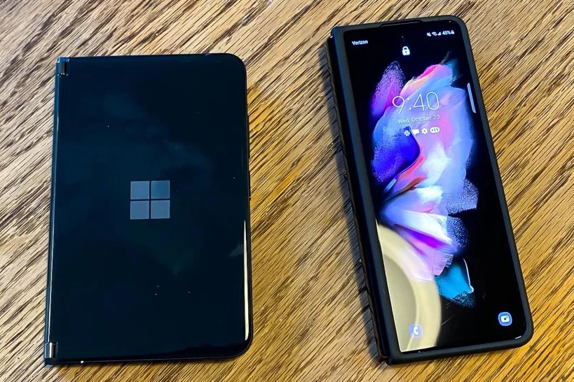 So sánh Galaxy Z Fold3 và Surface Duo 2 3