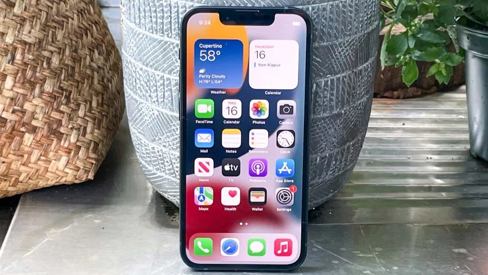 So sánh iPhone 13 mini và iPhone SE 2020 (ảnh 2)