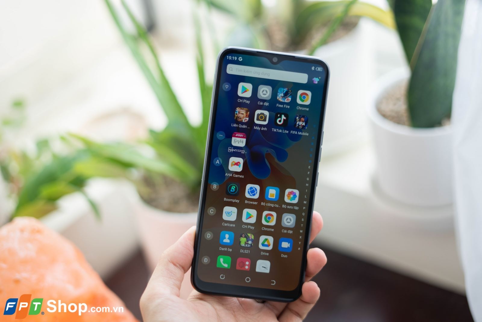 Trên tay Tecno Spark 7: Camera kép 16MP, pin 6.000mAh, giá chỉ 2.69 triệu đồng