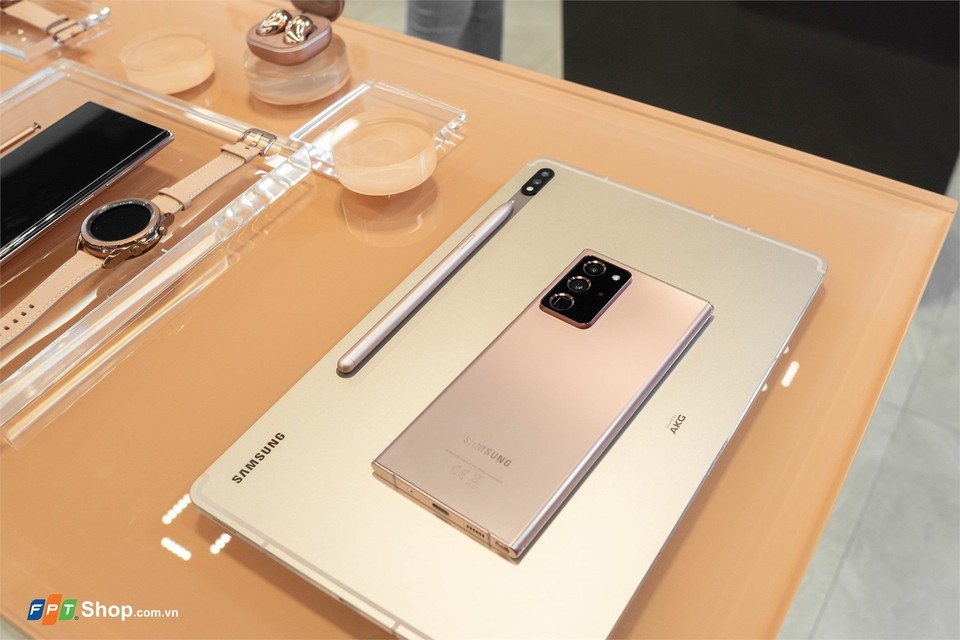 8 flagship Samsung đồng loạt giảm giá trong tháng 11: Cơ hội vàng cho các Samfan 6