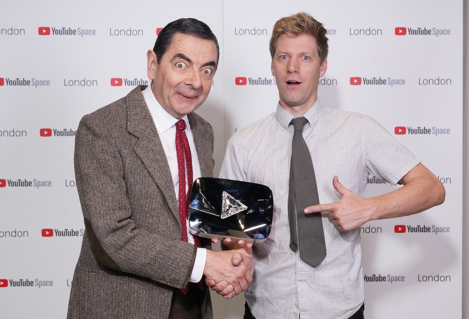 Nút kim cương YouTube