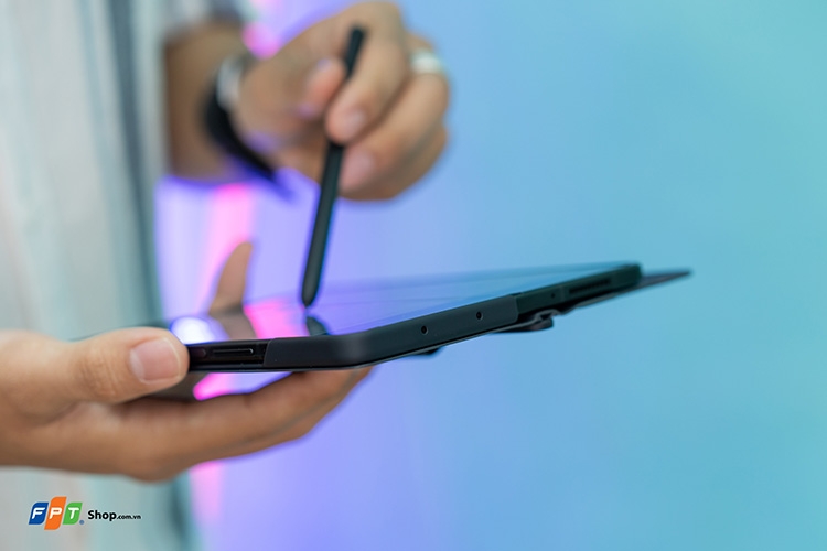 Xử lý mọi thách thức trong công việc với Galaxy Z Fold3 và bút S Pen 7