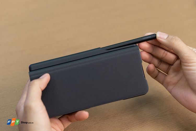 Xử lý mọi thách thức trong công việc với Galaxy Z Fold3 và bút S Pen 6