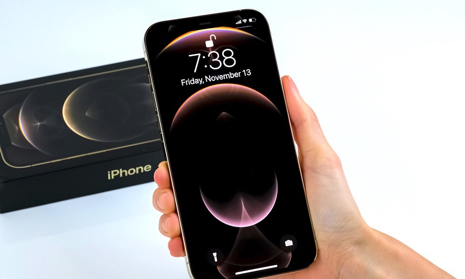 iPhone 12 Pro Max iPhone 12 Pro Max