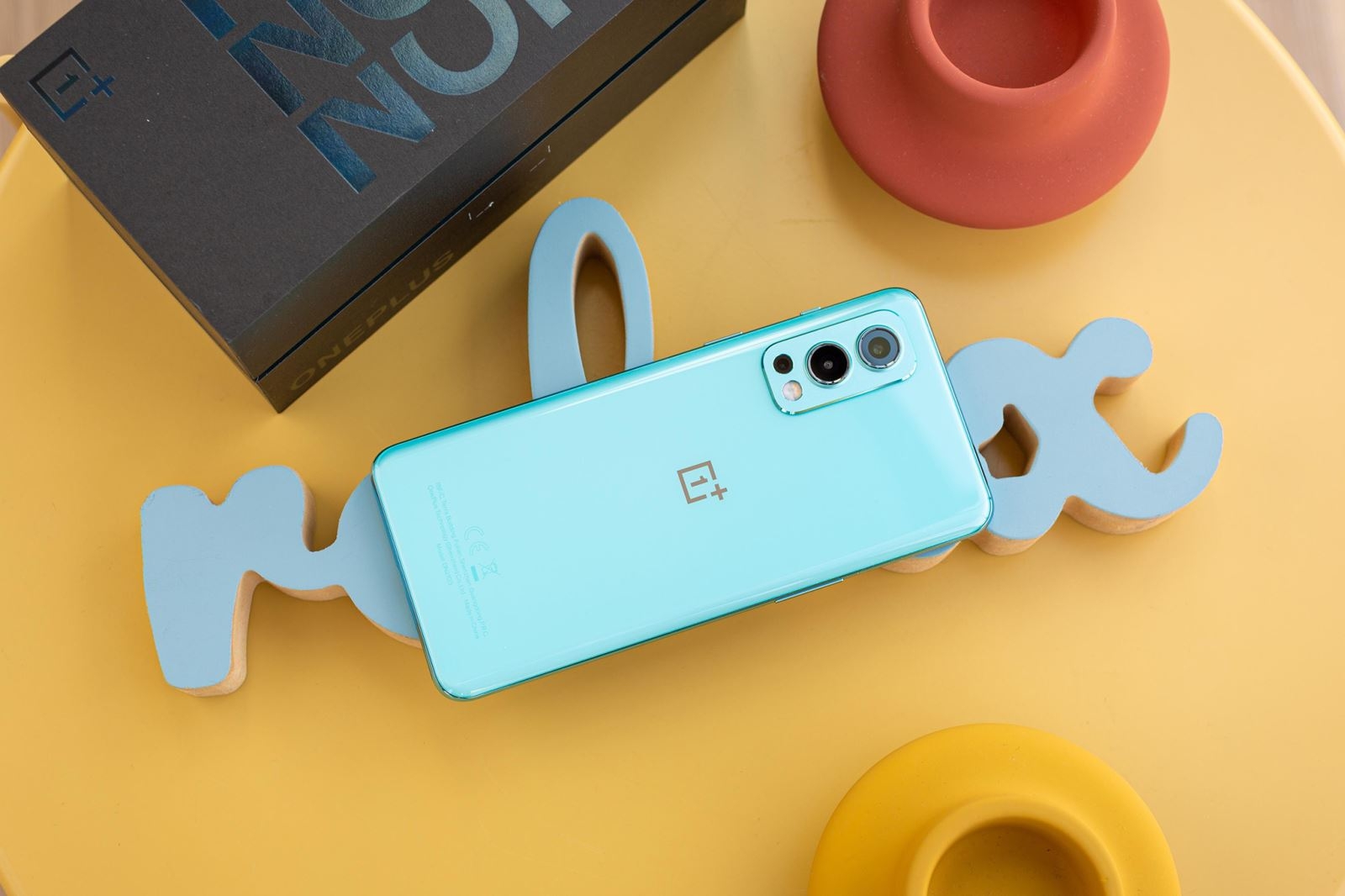 OnePlus Nord 2 5G OnePlus Nord 2 5G