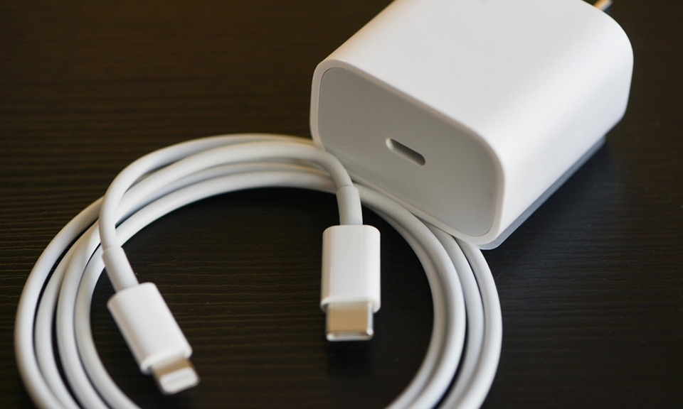9 cách để bạn sạc iPhone của mình nhanh hơn (ảnh 1)