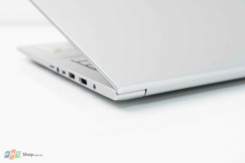 Đánh giá ASUS VivoBook 15 A515