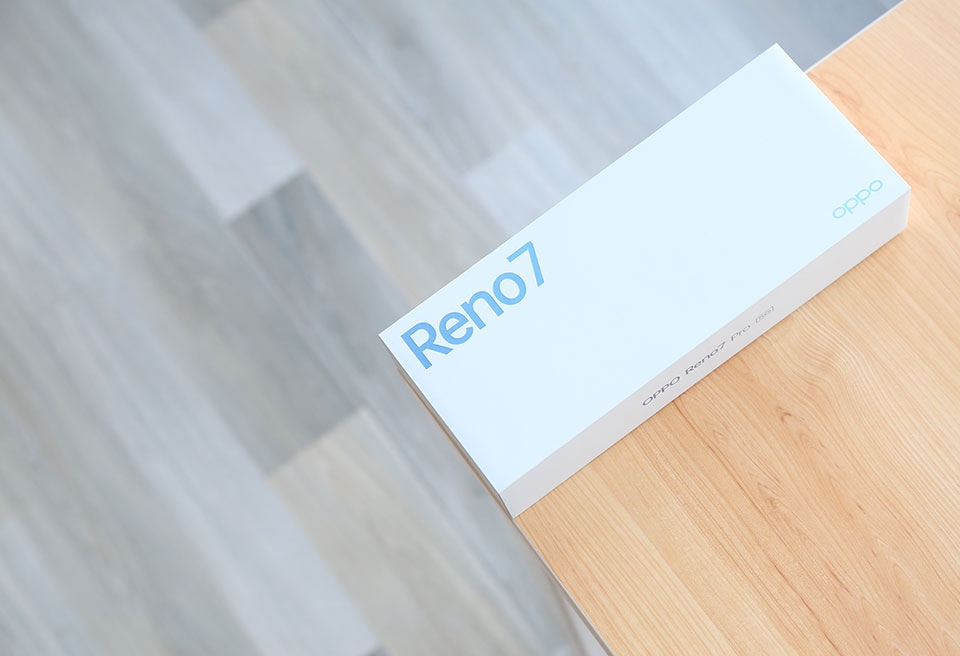 OPPO Reno7 Pro - Ảnh 01