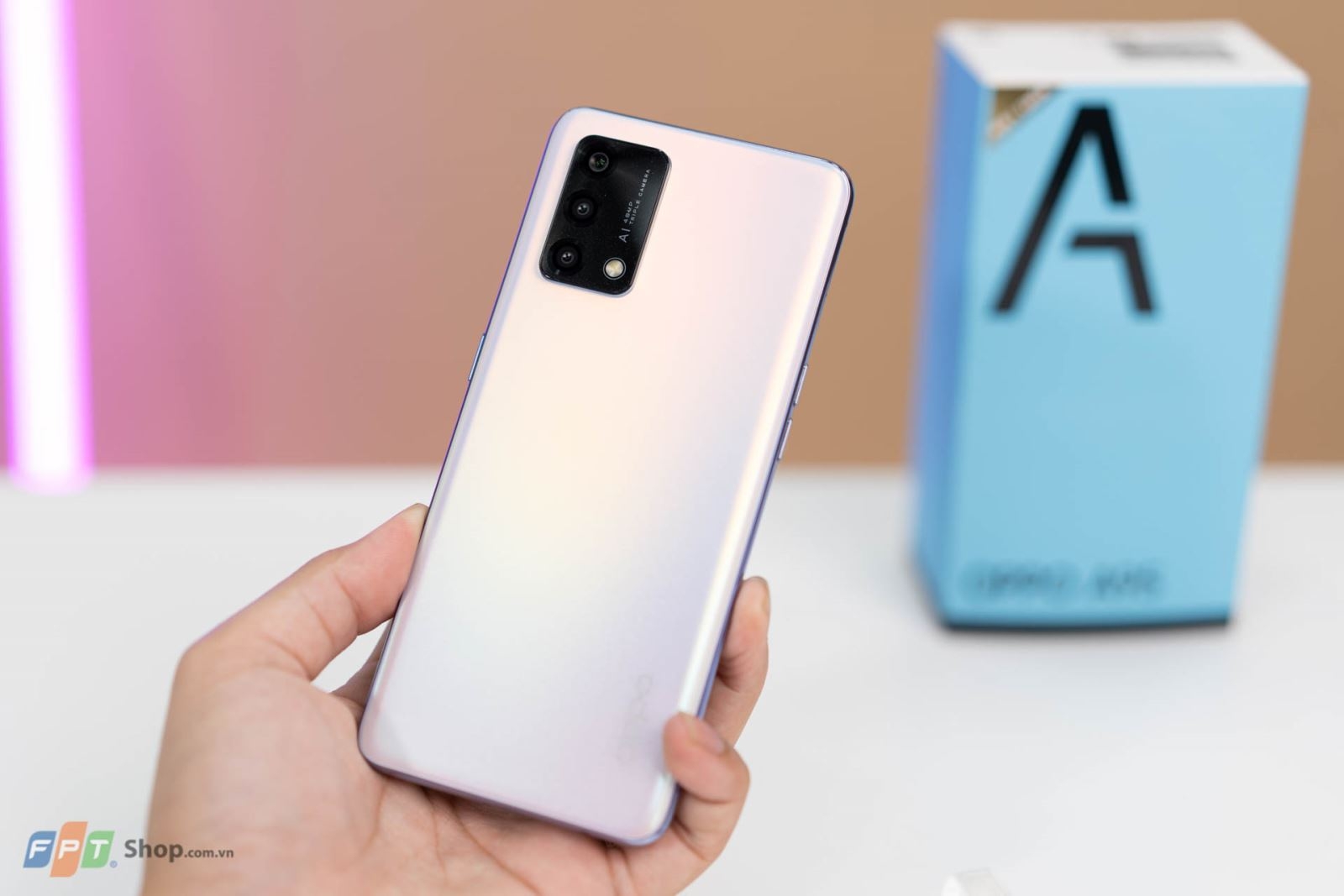 Đánh giá pin và sạc nhanh trên OPPO A95: Pin "khủng" 5.000mAh sử dụng trong bao lâu?