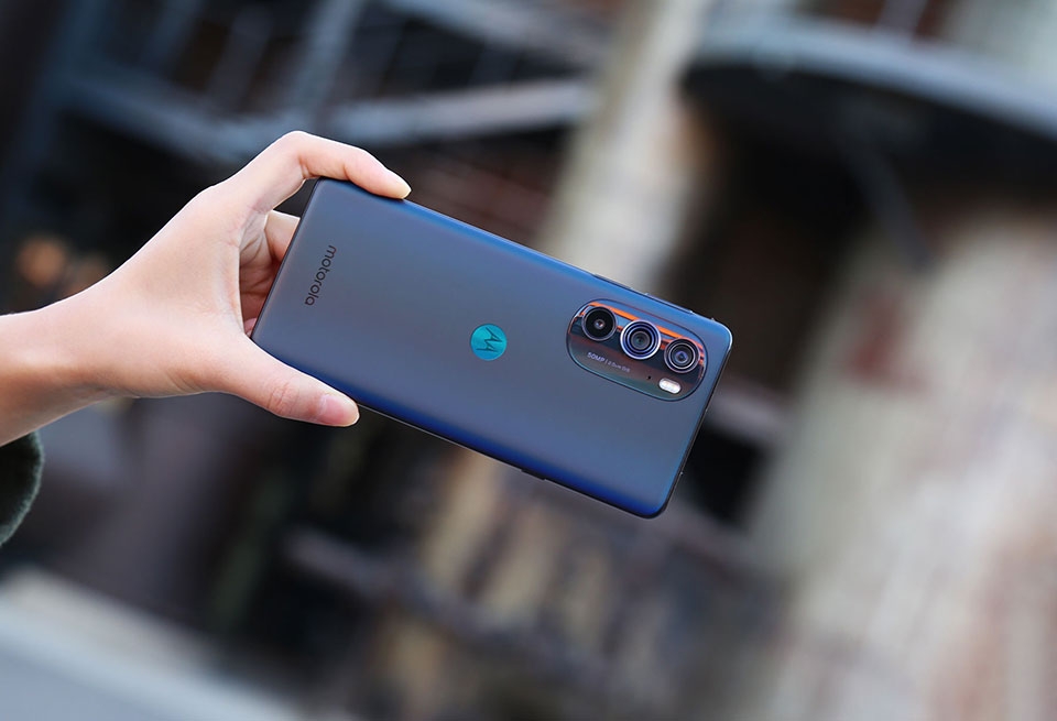 Motorola Edge X30 - Ảnh 01