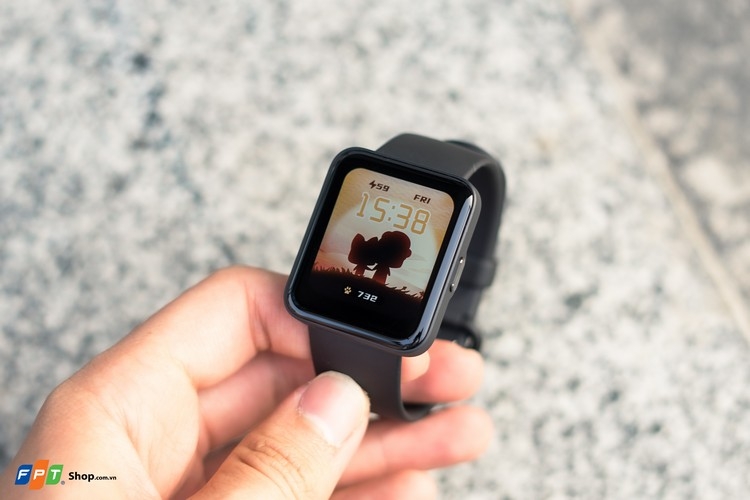 Màn hình lớn trên Redmi Watch 2 Lite
