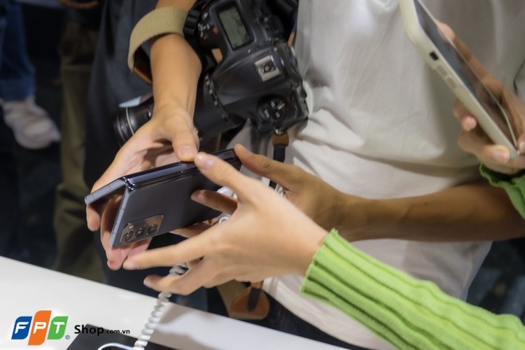 Trên tay và đánh giá nhanh OPPO Find N tại Việt Nam