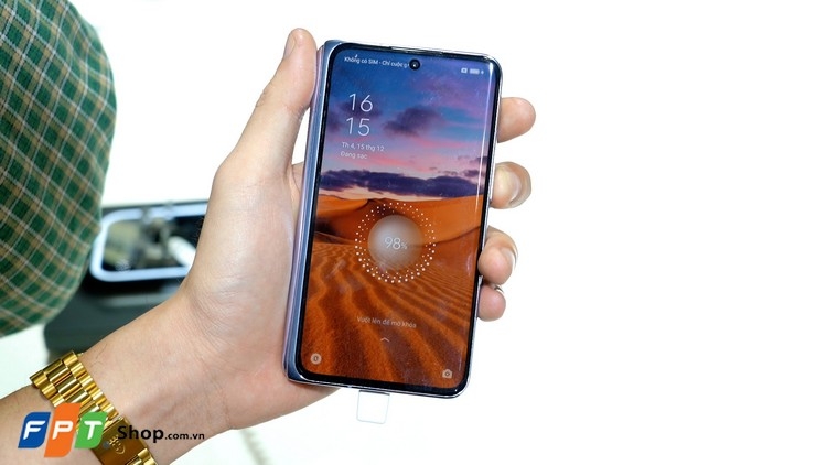 Trên tay và đánh giá nhanh OPPO Find N tại Việt Nam