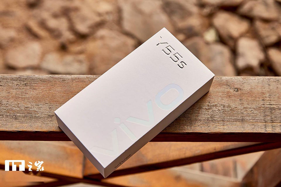 vivo Y55s 5G - Ảnh 01