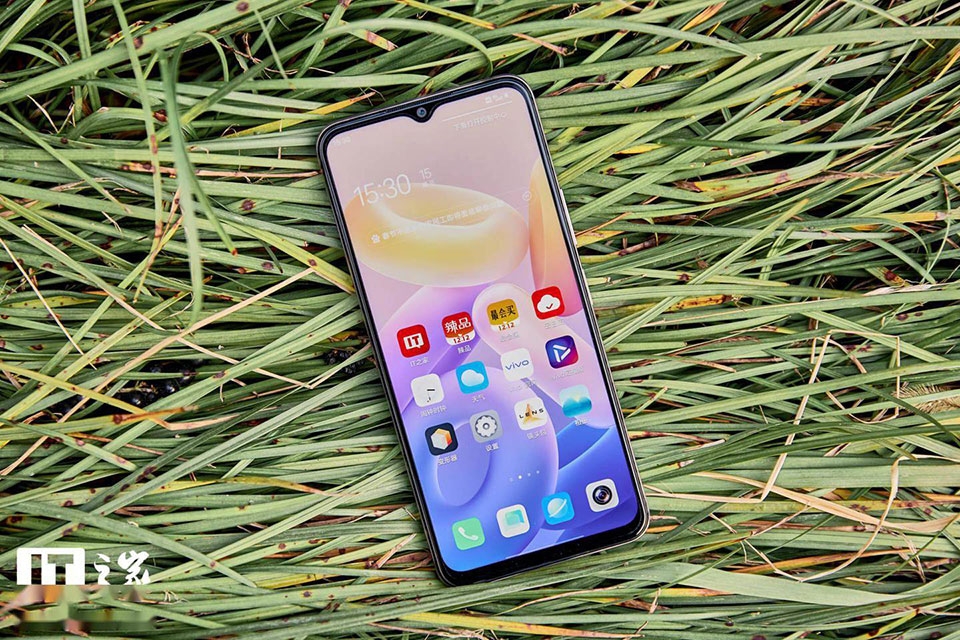 vivo Y55s 5G - Ảnh 03