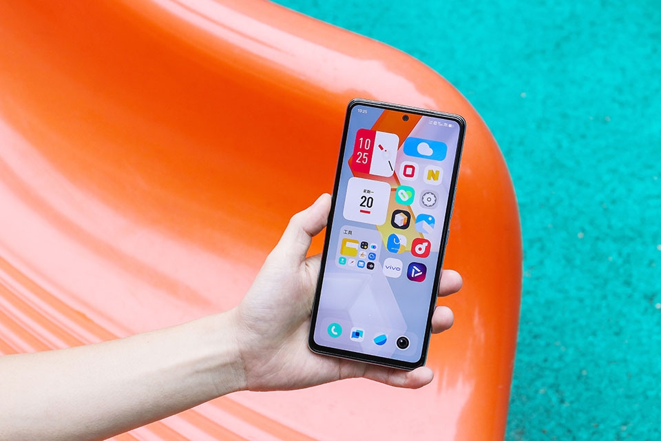 iQOO Neo5S - Ảnh 04