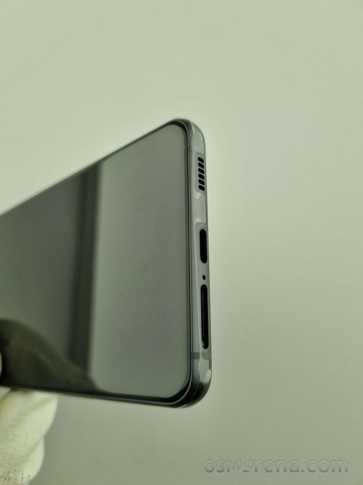 Linh kiện bên trong Galaxy S21 FE (ảnh 4)