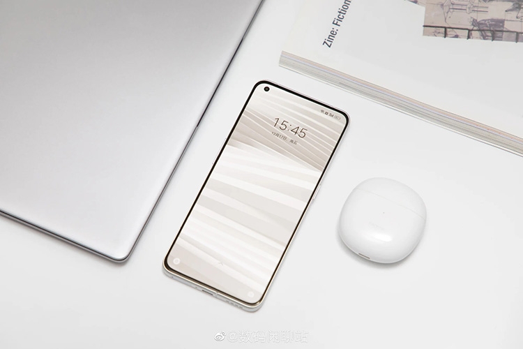 Realme GT 2 Pro (ảnh 1)