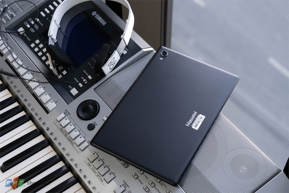 Chọn thiết bị học online cho trẻ, đừng bỏ qua Masstel Tab 10M 4G 1