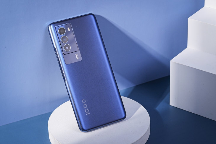 iQOO Neo5 SE - Ảnh 05
