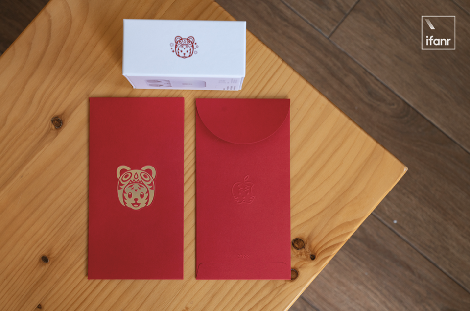 AirPods Pro phiên bản Tiger (ảnh 4)