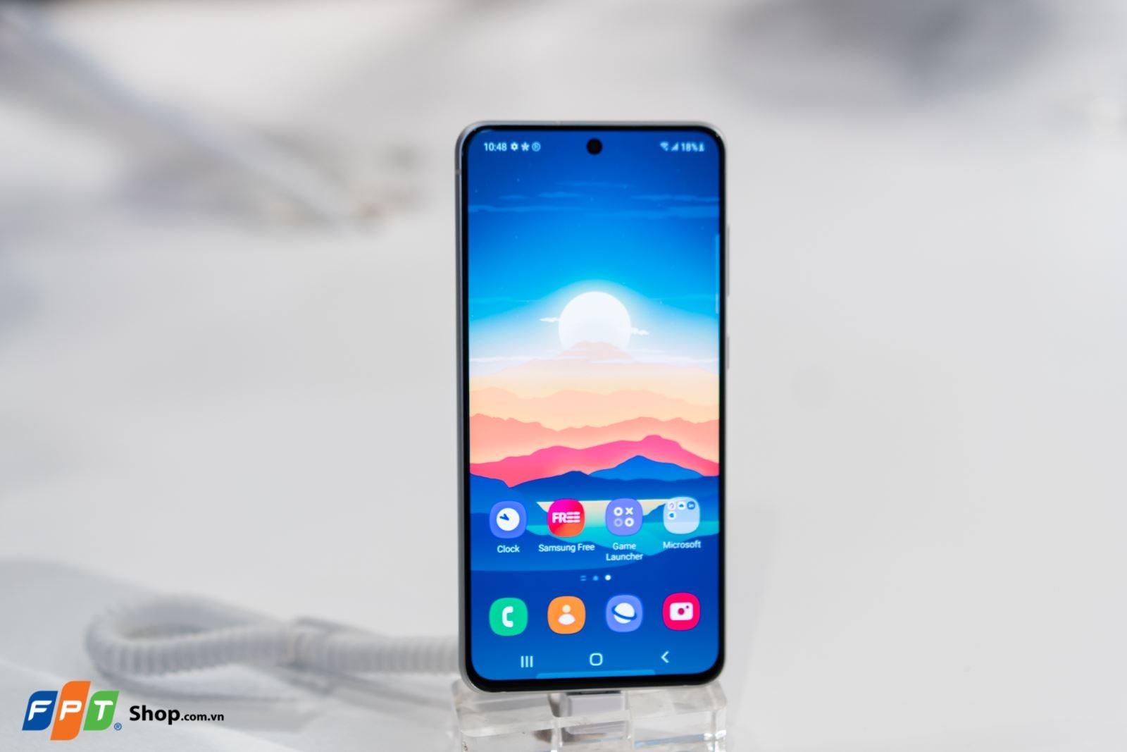 Trên tay Samsung Galaxy S21 FE 5G tại Việt Nam: Cấu hình mạnh, thiết kế trẻ trung, giá bán phải chăng