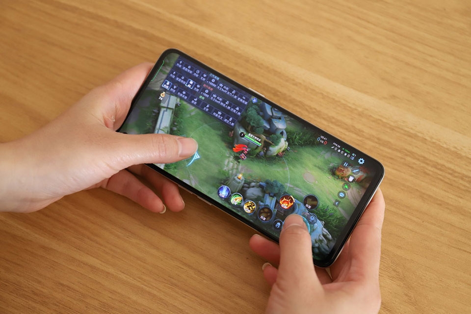 Realme GT2 - Ảnh 02