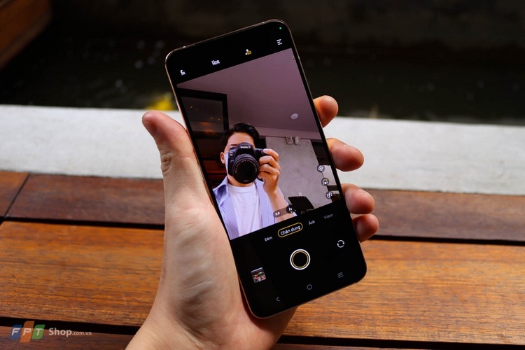 Camera selfie kép có nhiều chế độ chụp ảnh
